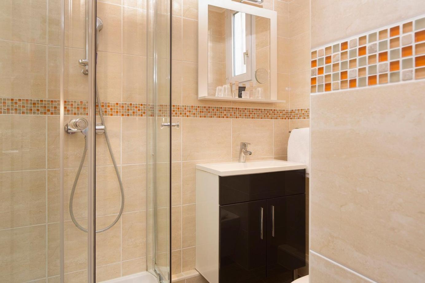 Hotel Chatillon Paris Montparnasse