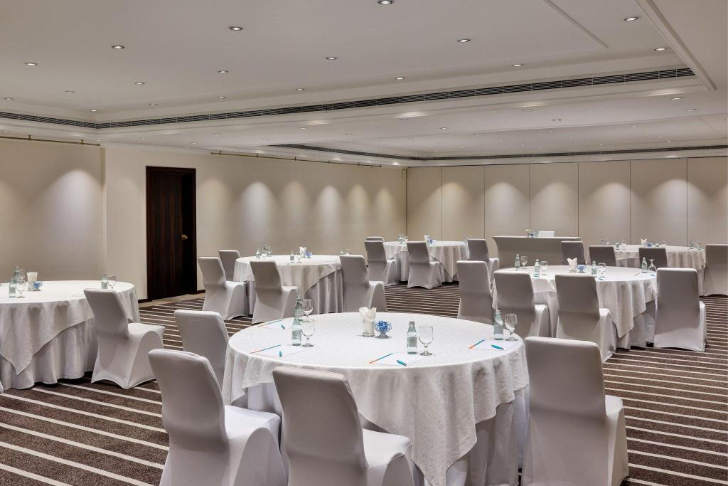 Le Meridien Dubai Hotel And Conference Centre