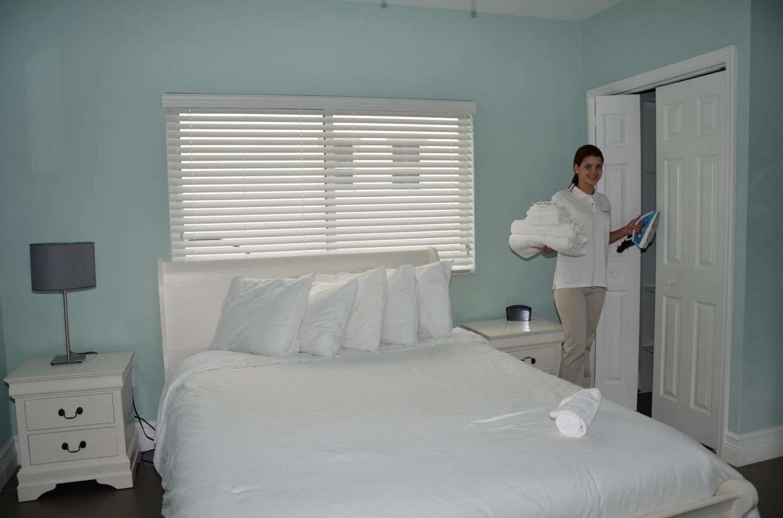 Hollywood Beachside Boutique Suite