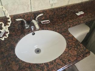 Paradise Inn and Suites