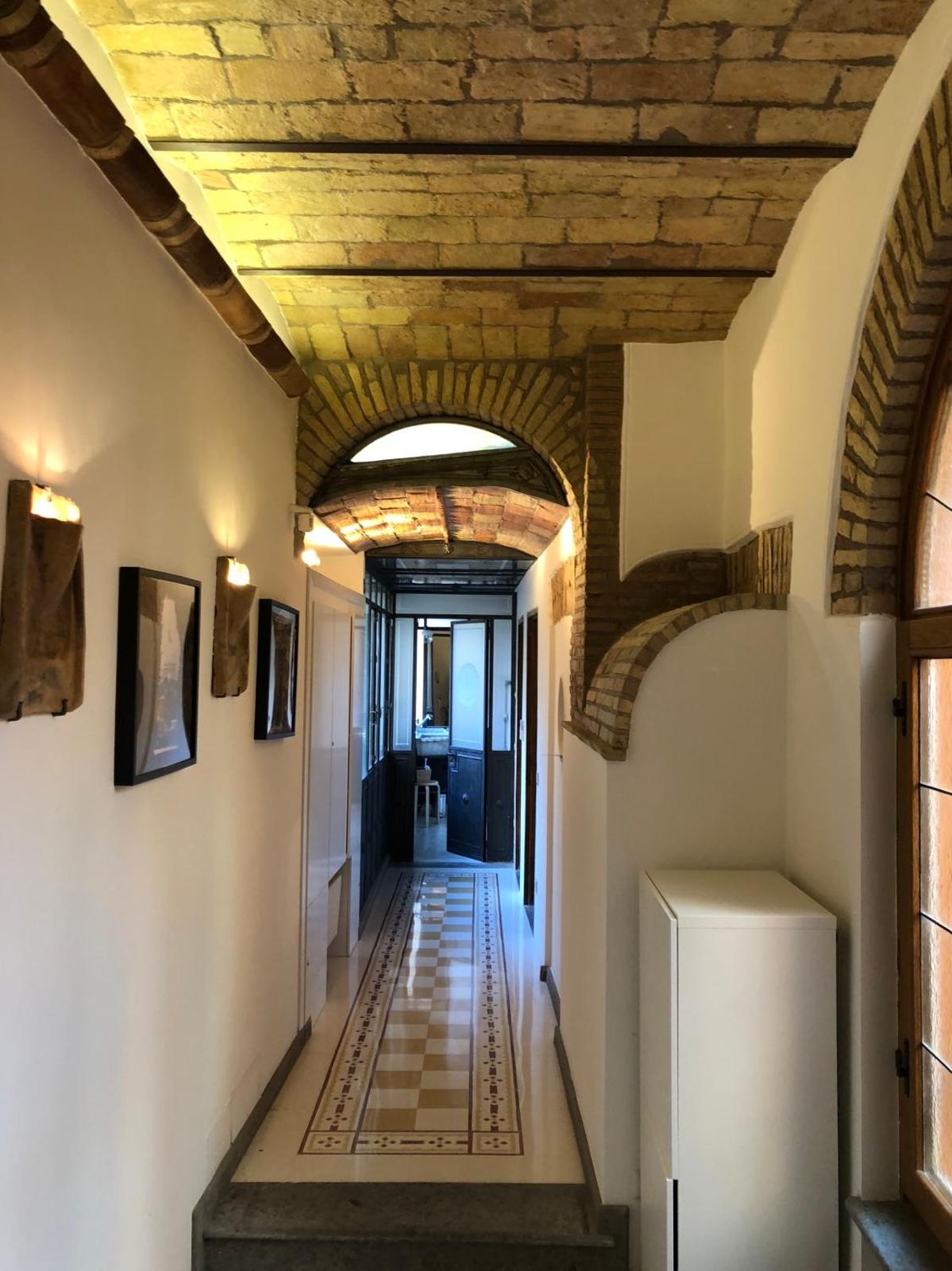 Giuturna Boutique Hotel